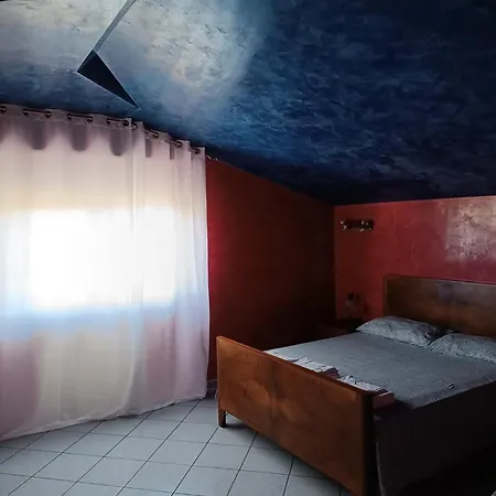 Apartment Honey House